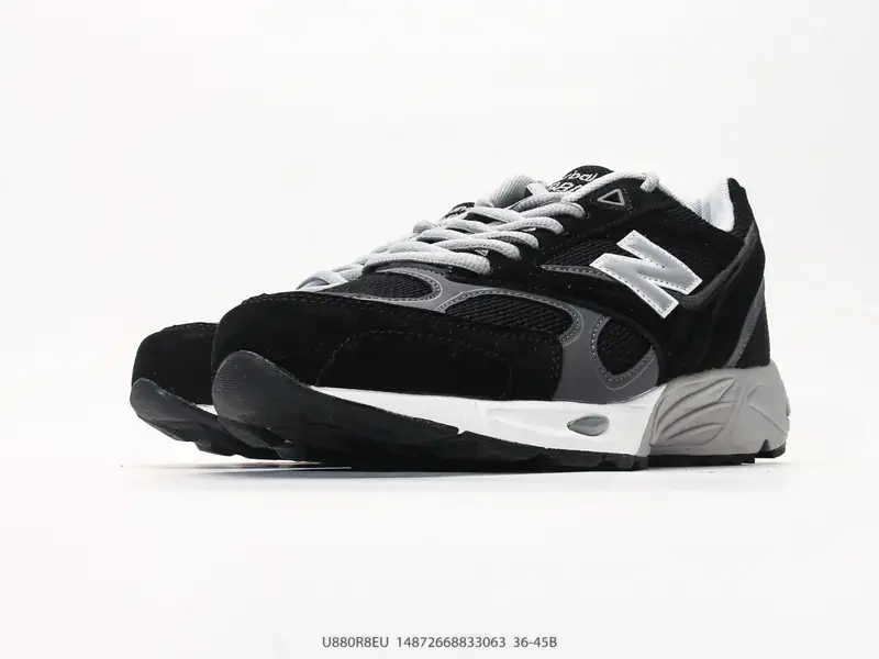 New Balance Scarpe sportive Retro Resistente Basso U880R8EU #14872668833063